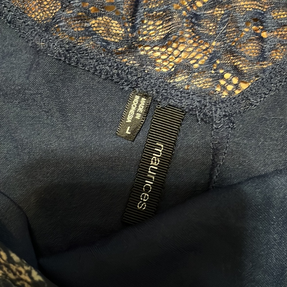 Maurices. Size Large. Camisole. Blue/Lavender/Cream/Olive. Like new. - Picture 8 of 11